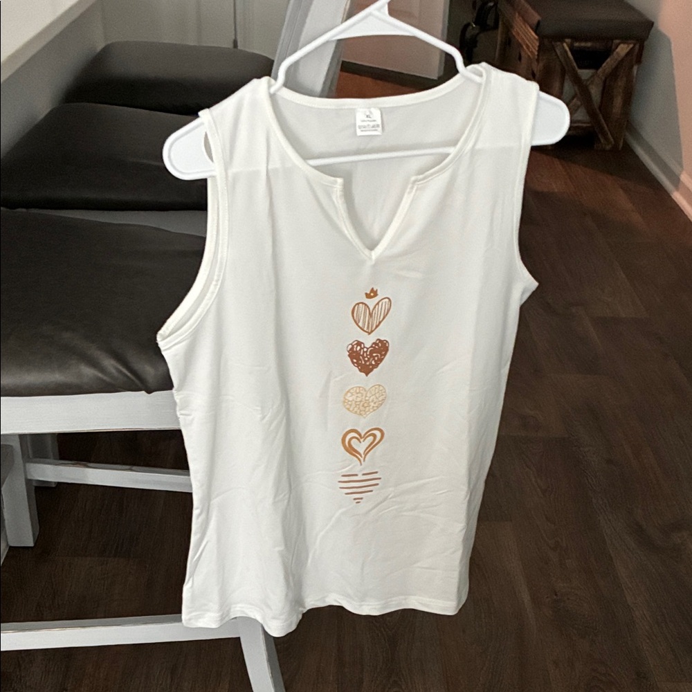 Hanes White Tank Top with Gold Heart Design